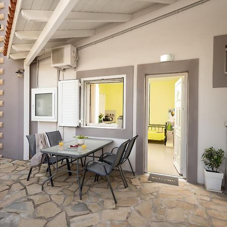 Milos Apartment Kalamaki  Esterno foto
