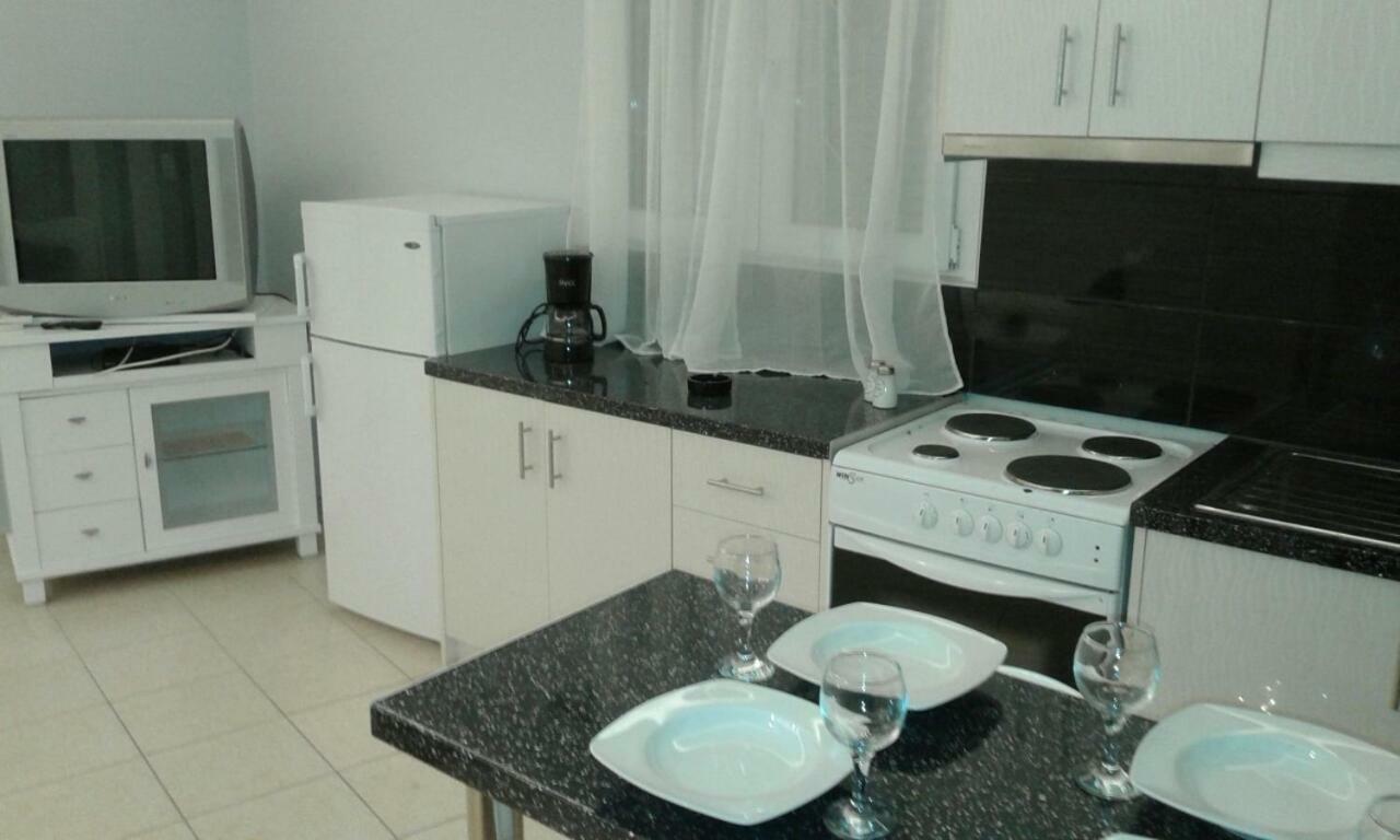 Milos Apartment Kalamaki  Esterno foto